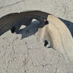 Aizmugurējais labais paspārns priekš OPEL ASTRA J 2011