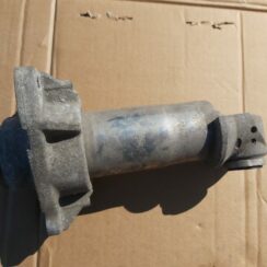 Priekšēja bufera kronšteins priekš AUDI A4 2001