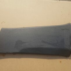 Vidējas salona statnes apdare priekš OPEL INSIGNIA SPORTS TOURER 2010