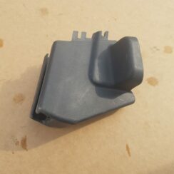 Priekšējā labā sēdekļa sliežu apdare priekš TOYOTA COROLLA VERSO 2008