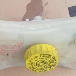 Bremžu šķidruma tvertne priekš AUDI A4 2005