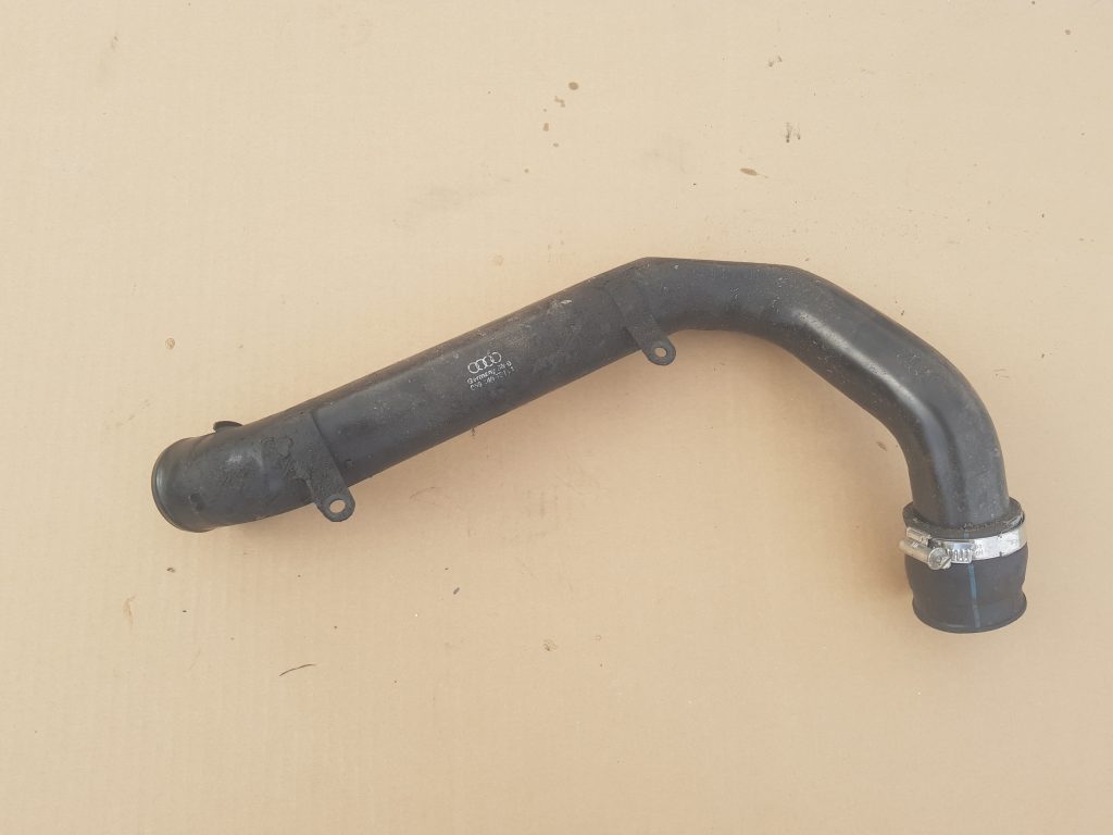 Dzesēšanas caurule priekš AUDI A4 2005 1 Dzesēšanas caurule priekš AUDI A4 2005