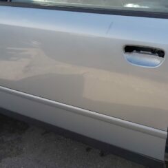 Priekšējās kreisās durvis priekš AUDI A4 2003