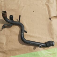 Dzesēšanas caurule priekš AUDI A4 2003