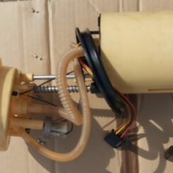 Degvielas tvertnes sūkņa līmeņa devējs priekš AUDI A7 2011 SPORTBACK