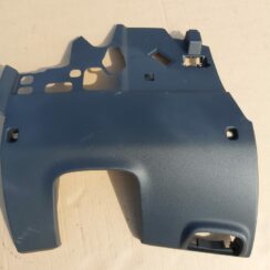 Mērinstrumentu paneļa apdare (zem stūres) priekš AUDI A7 2011 SPORTBACK