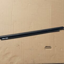 Aizmugurējo kreiso durvju moldings priekš AUDI A7 2011 SPORTBACK