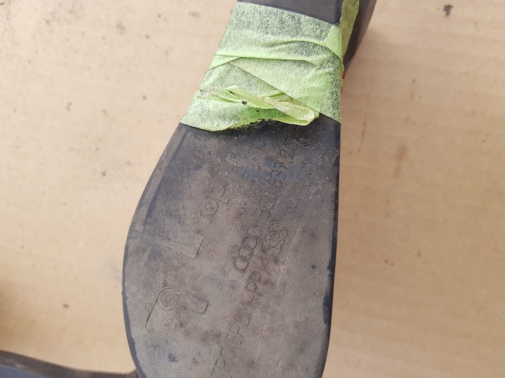 Durvju pietura priekš VW GOLF 2014 3 Durvju pietura priekš VW GOLF 2014