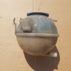 Dzesēšanas šķidruma tvertne priekš VW PASSAT B6 2006 ANGL. UNIVERSAL