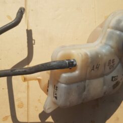 Dzesēšanas šķidruma tvertne priekš AUDI A4 2005