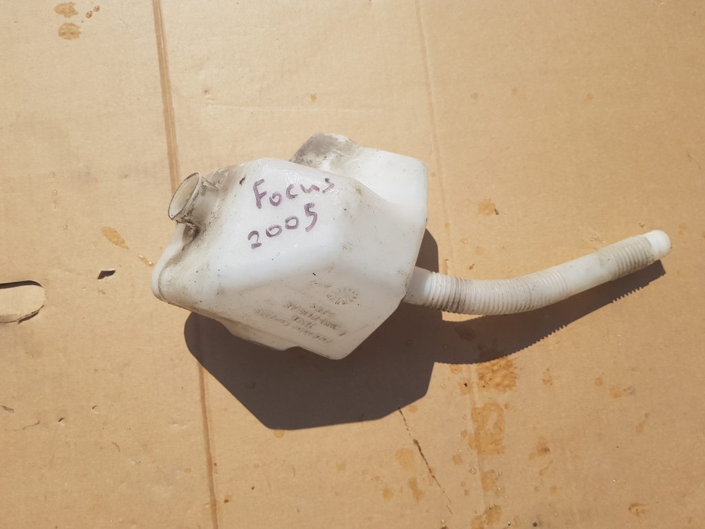 Mazgātāja šķidruma tvertne priekš FORD FOCUS 2006