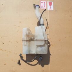 Mazgātāja šķidruma tvertne priekš VOLVO V70 2002 SILVER