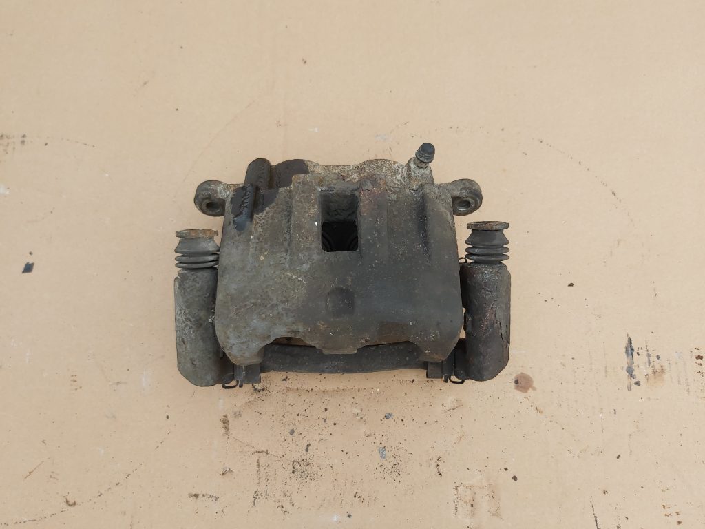 Priekšējais labais suports priekš JEEP GRAND CHEROKEE 2004