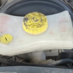 Bremžu šķidruma tvertne priekš AUDI A6 AVANT 2003