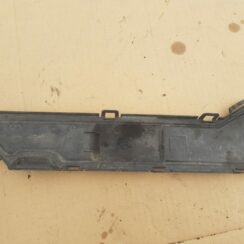 Drošinātāju kārbas korpusa vāks priekš PEUGEOT 407 2004