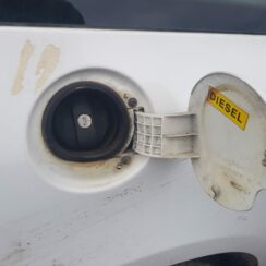 Degvielas tvertnes vāks priekš PEUGEOT 307 2007