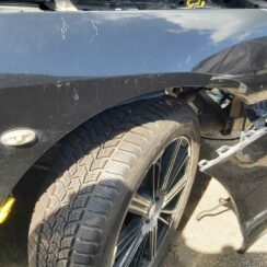 Priekšējais labais spārns priekš PEUGEOT 407 2005