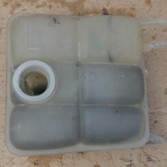 Dzesēšanas šķidruma tvertne priekš VOLVO S40 2004 Grey