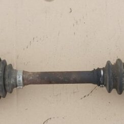 Pusass priekšējā kreisā priekš TOYOTA AVENSIS 2004