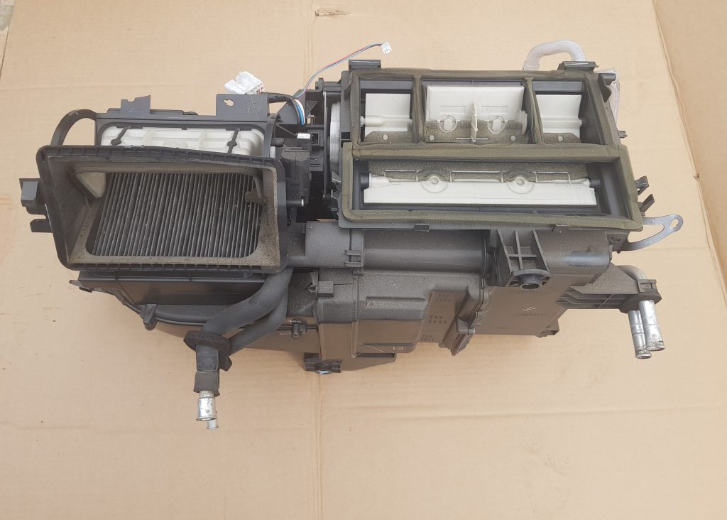 Salona sildītājs priekš TOYOTA COROLLA VERSO 2009 1 Salona sildītājs priekš TOYOTA COROLLA VERSO 2009