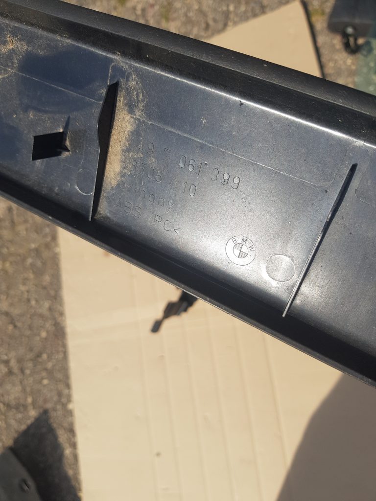 Bagāžnieka vāka apdare priekš BMW 530D E61 2006 TOURING TITANSILVER