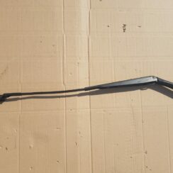 Vējstikla slotu turētājs priekš CITROEN C4 2018