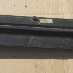 Radiatora kronšteins priekš BMW 530D E61 2006 TOURING TITANSILVER