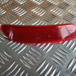 Aizmugurējais atstarotājs priekš DACIA LODGY 2014