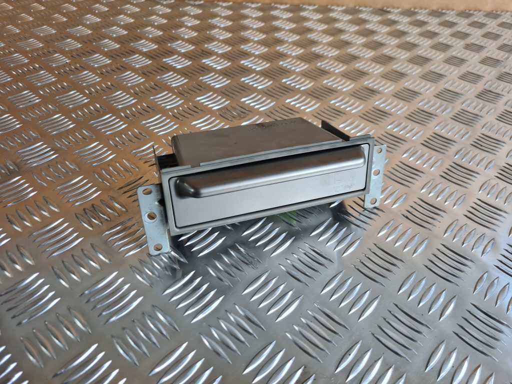 Pelnu trauks priekš NISSAN X-TRAIL 2005