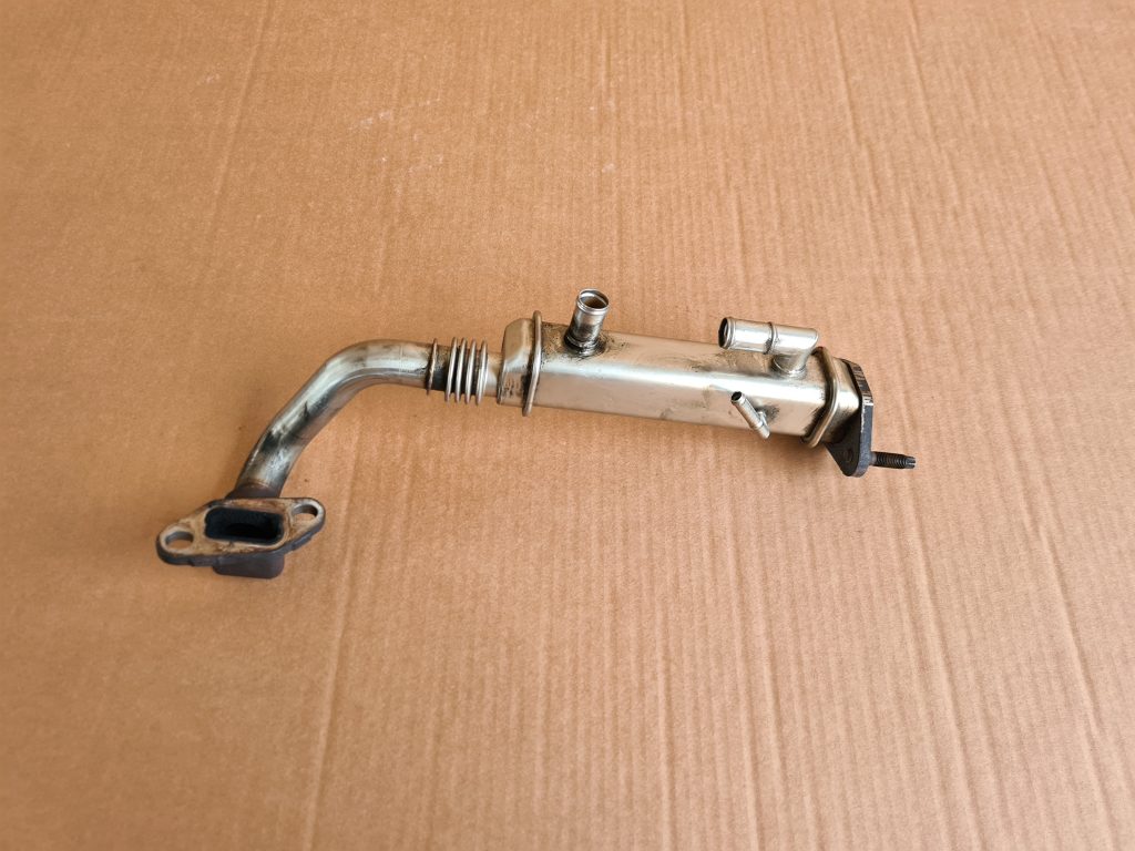 EGR vārsta dzesētājs priekš NISSAN X-TRAIL 2005