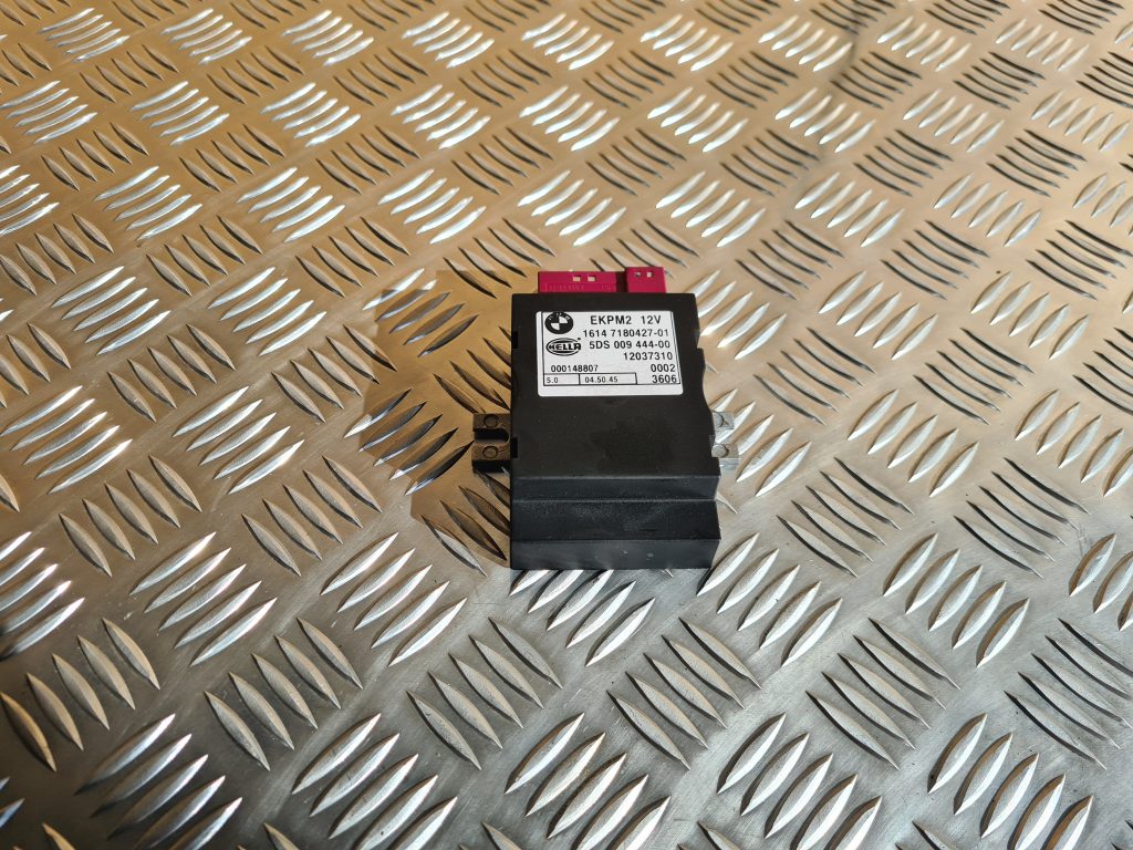 Degvielas sūkņa vadības bloks priekš BMW 525 E60 2006 OLIVE