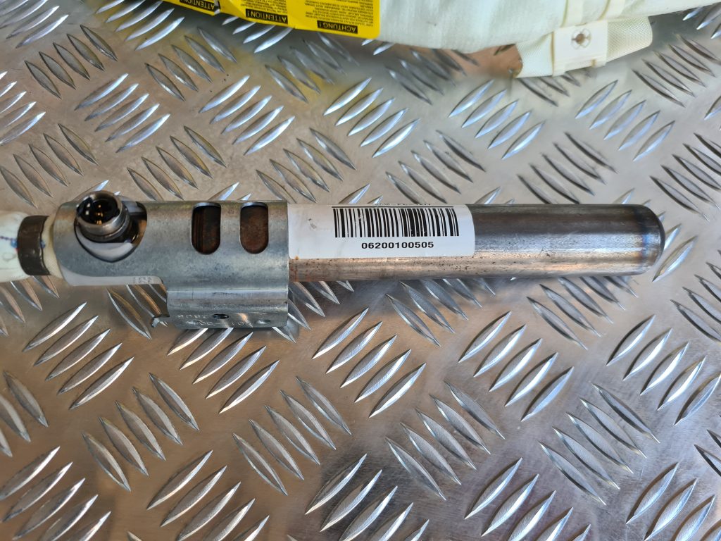 Griestu drošības spilvens, pa kreisi priekš BMW 525 E60 2006 OLIVE