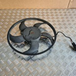 Dzesēšanas radiatora ventilators priekš BMW 525 E60 2006 OLIVE