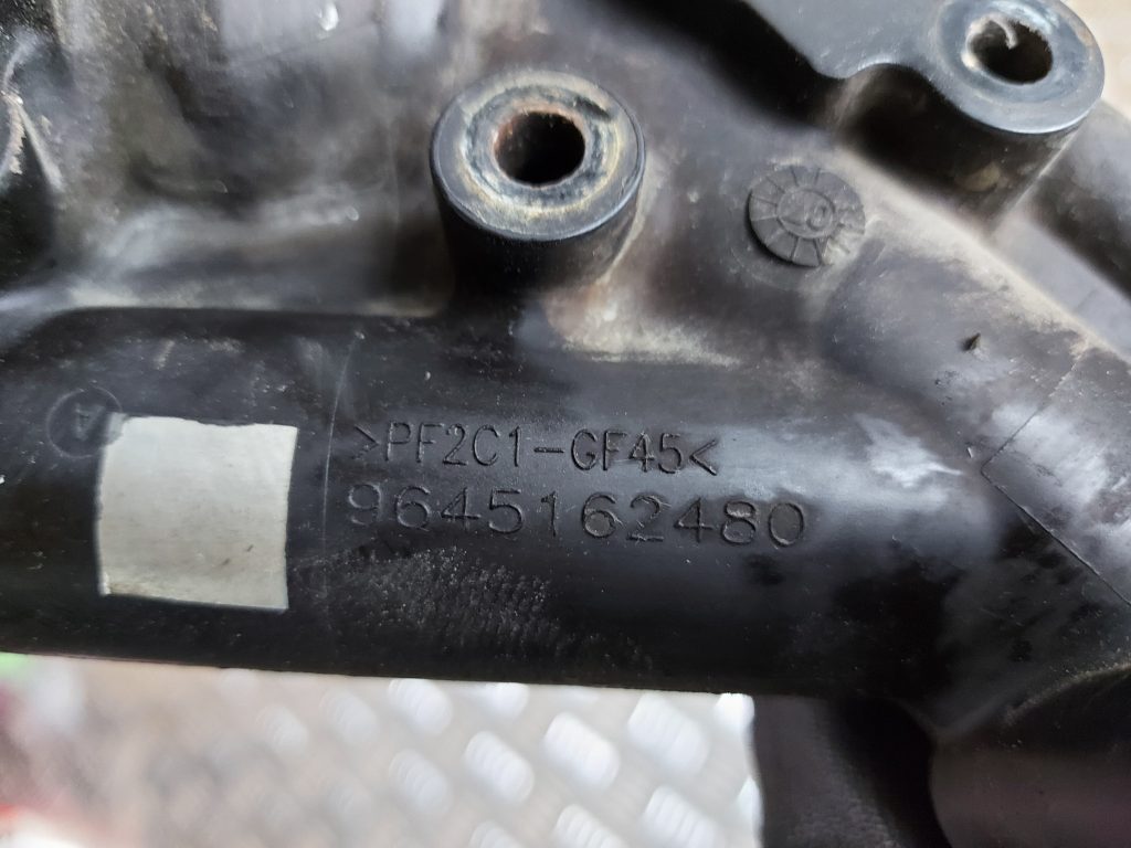 Termostata korpuss priekš PEUGEOT 407 2006