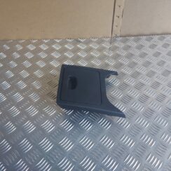 Centrālās konsoles nodalījums priekš PEUGEOT 407 2006