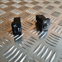 Sēdekļa apsildes ieslēgšanas poga priekš TOYOTA AVENSIS 2012