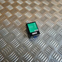 Durvju vadības bloks priekš TOYOTA AVENSIS 2012