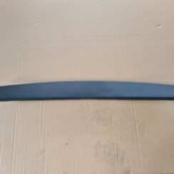 Bagāžnieka vāka apdare priekš TOYOTA AVENSIS 2012