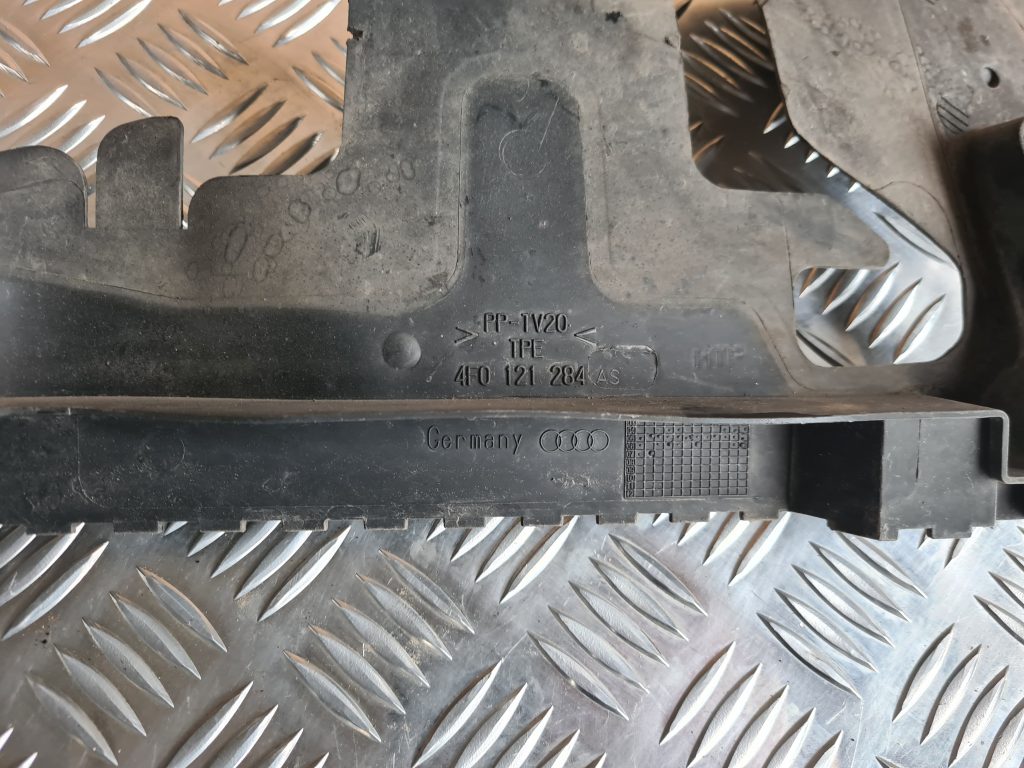 Ieplūdes gaisa deflektors/Difuzors priekš AUDI A6 AVANT 2007 QUATTRO 2 Ieplūdes gaisa deflektors/Difuzors priekš AUDI A6 AVANT 2007 QUATTRO