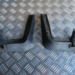 Priekšējo dubļusargu komplekts priekš KIA CEED 2013