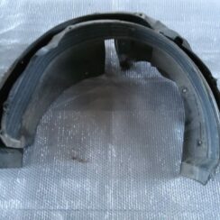 Aizmugurējais kreisais paspārns priekš KIA CEED 2013