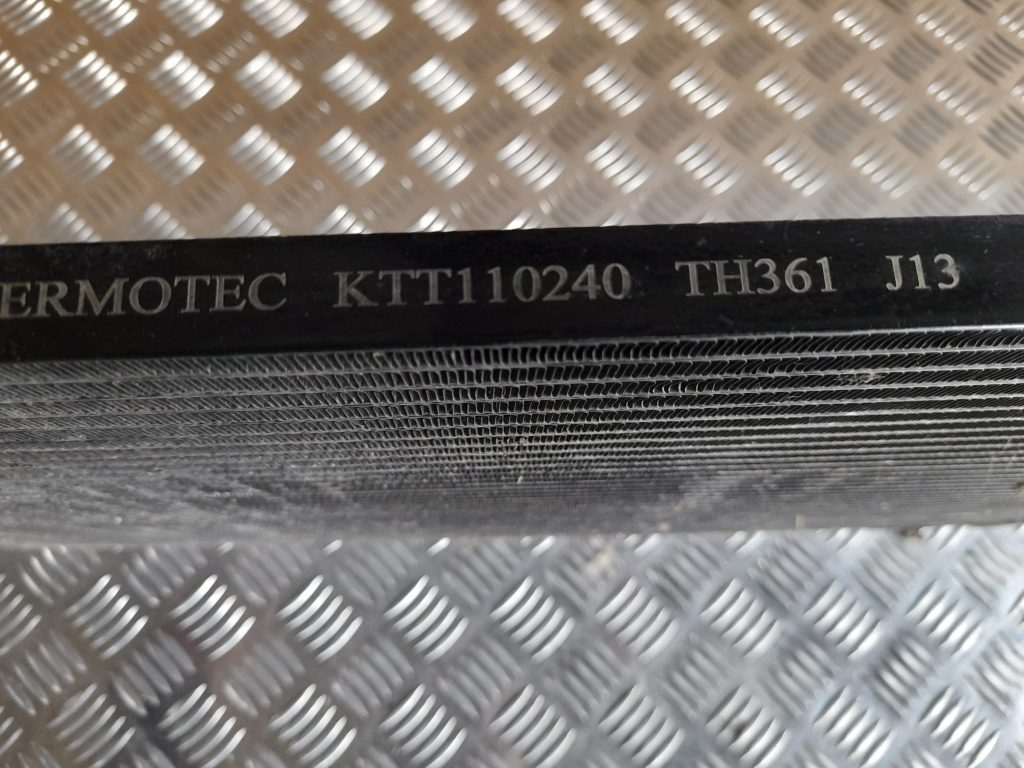 Gaisa kondicioniera radiators priekš VOLVO S40 2007