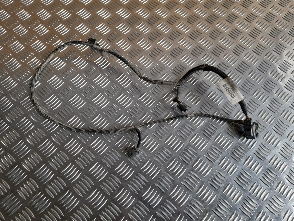 Pārkošanas devēju vads priekš VOLVO S40 2007 1 Pārkošanas devēju vads priekš VOLVO S40 2007