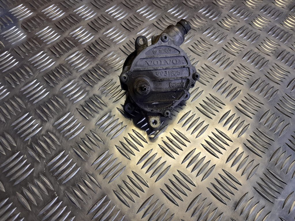 Vakuuma sūknis priekš VOLVO S40 2007