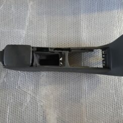 Centrālās konsoles apdares lielākā daļa priekš VOLVO S40 2007