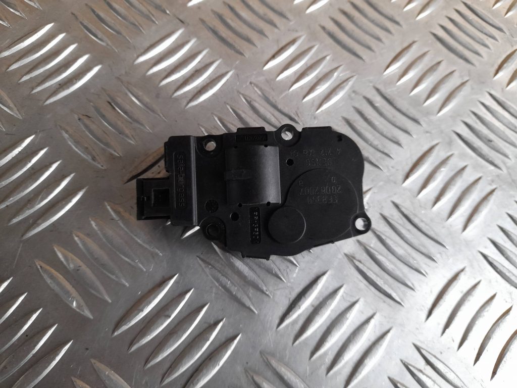 Apsildes sistēmas aktuators priekš CITROEN PICASSO 2007 1 Apsildes sistēmas aktuators priekš CITROEN PICASSO 2007