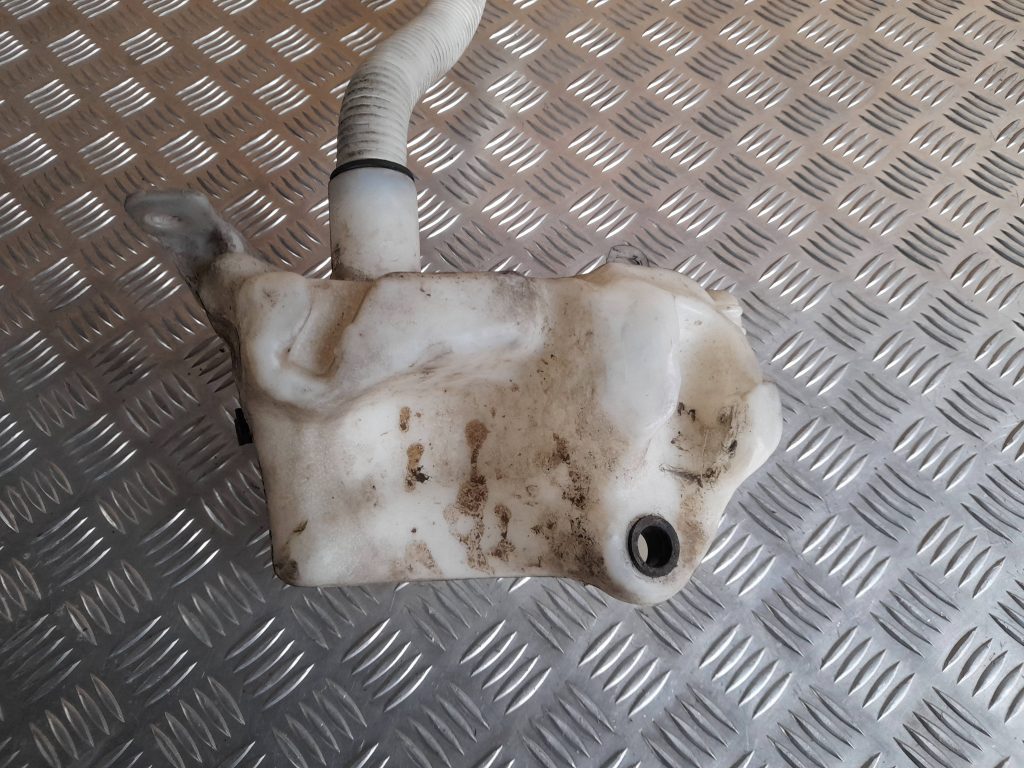 Mazgātāja šķidruma tvertne priekš CITROEN PICASSO 2007