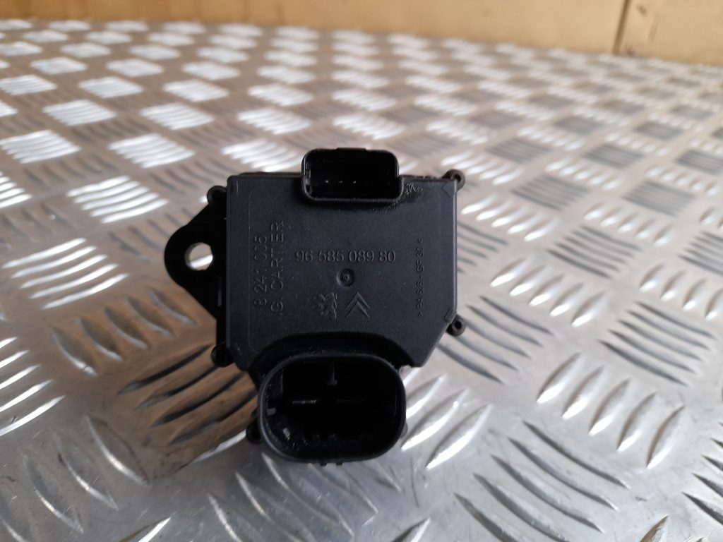 Salona ventilatora rezistors priekš CITROEN PICASSO 2007 3 Salona ventilatora rezistors priekš CITROEN PICASSO 2007