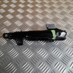 Priekšējāis kreisais durvju rokturis priekš MAZDA 6 2008