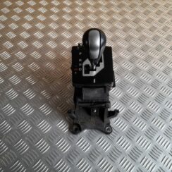 Ātrumu pārslēgšanas slēdzis priekš MAZDA 6 2008